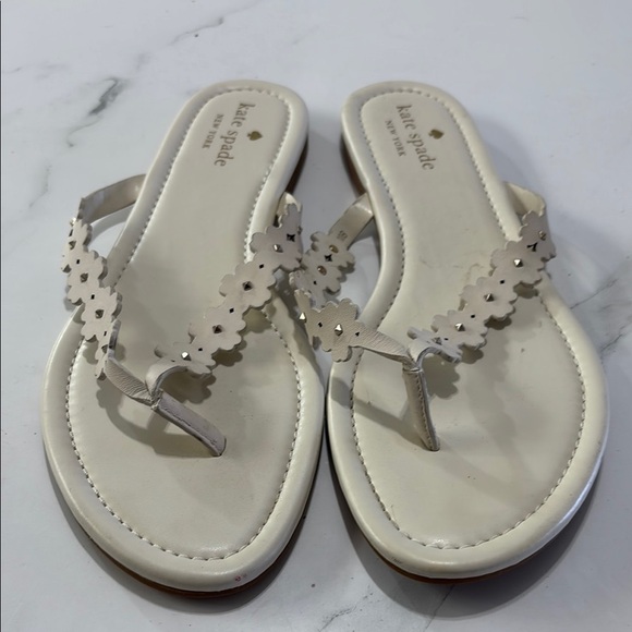 Kate Spade White Floral Women's Sandals - Picture 1 of 5